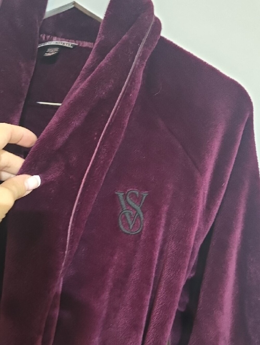Victoria's Secret Plush Deep Wine Hooded Robe XS